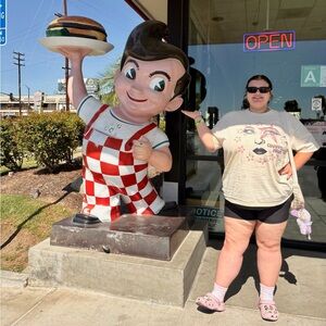 Meet your Posher, Isabella